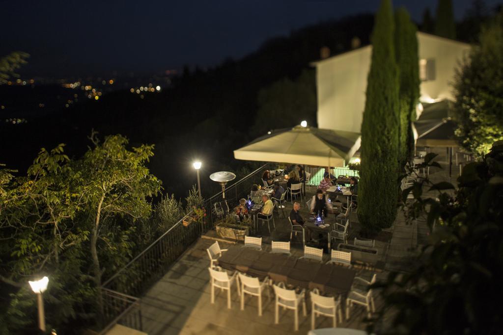 Locanda I Grifi Hotel Cortona Exterior photo